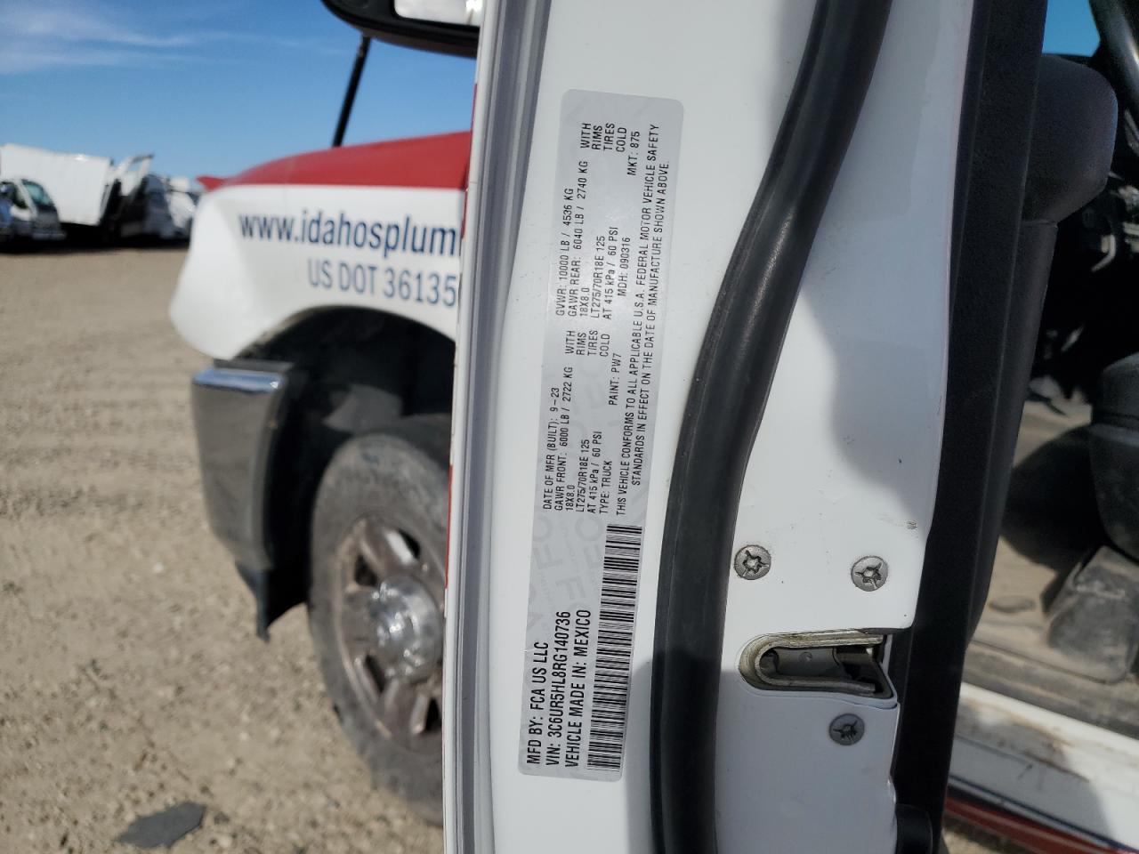 2024 Ram 2500 Utility / Service Truck VIN: 3C6UR5HL8RG140736 Lot: 82528745