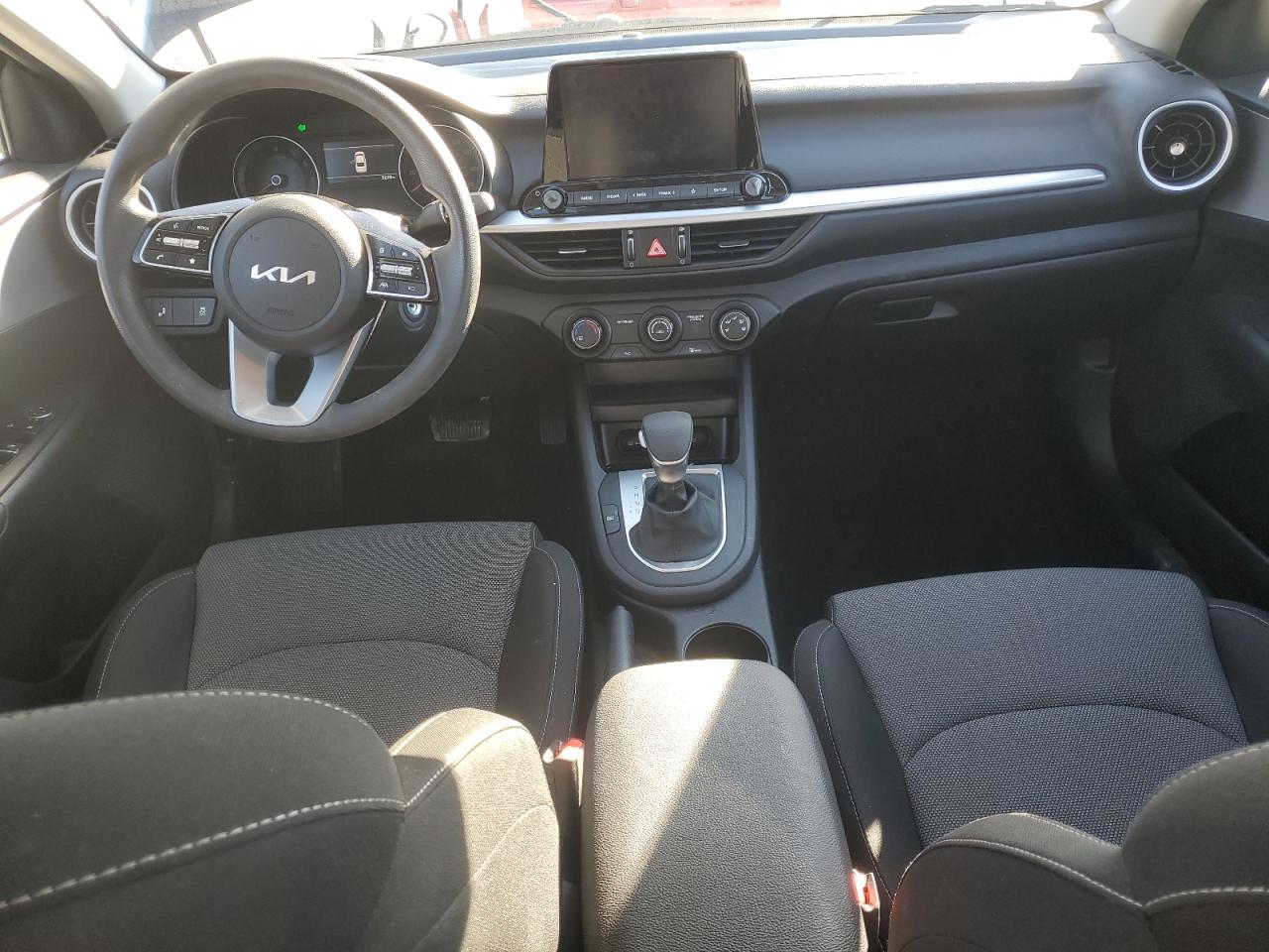 2024 Kia Forte Lx VIN: 3KPF24AD5RE797069 Lot: 82301025