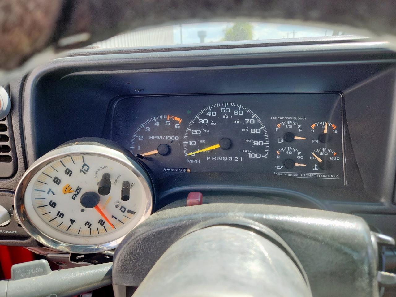 1996 Chevrolet Gmt-400 C1500 VIN: 1GCEC14MXTZ221539 Lot: 85297665