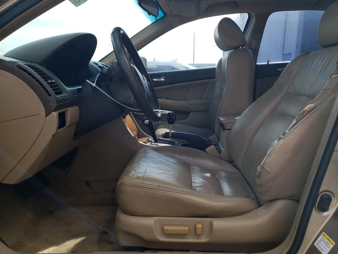 2003 Honda Accord Ex VIN: 1HGCM56673A100204 Lot: 81894725