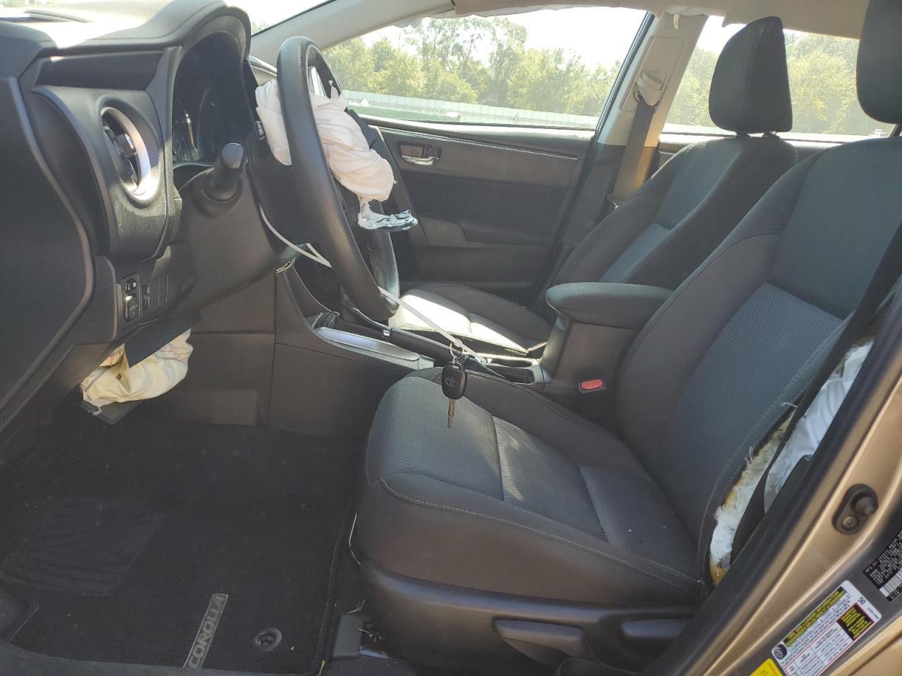 2019 Toyota Corolla L VIN: 5YFBURHE4KP882932 Lot: 85140505