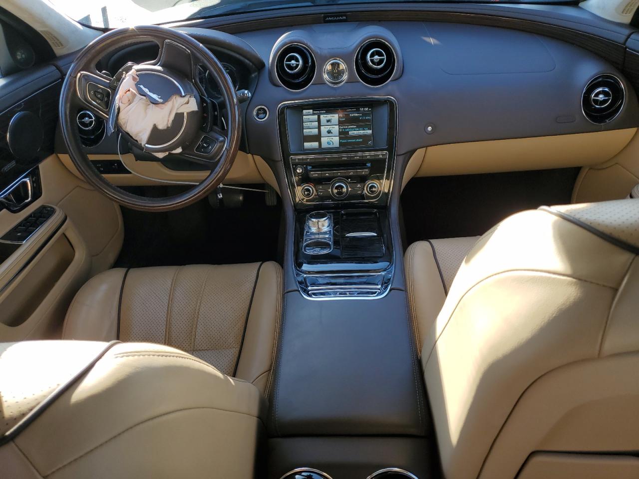 2015 Jaguar Xjl Portfolio VIN: SAJWJ2GD7F8V83352 Lot: 82326275