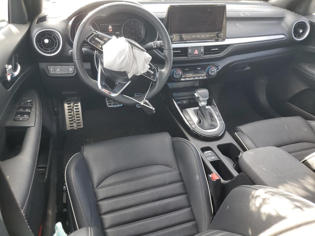 2024 Kia Forte Gt Line VIN: 3KPF54AD1RE715927 Lot: 82667735
