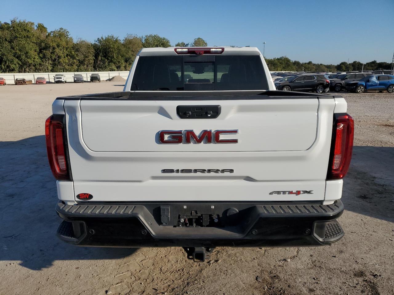 2023 GMC Sierra K1500 At4X VIN: 3GTUUFEL3PG355472 Lot: 86301275