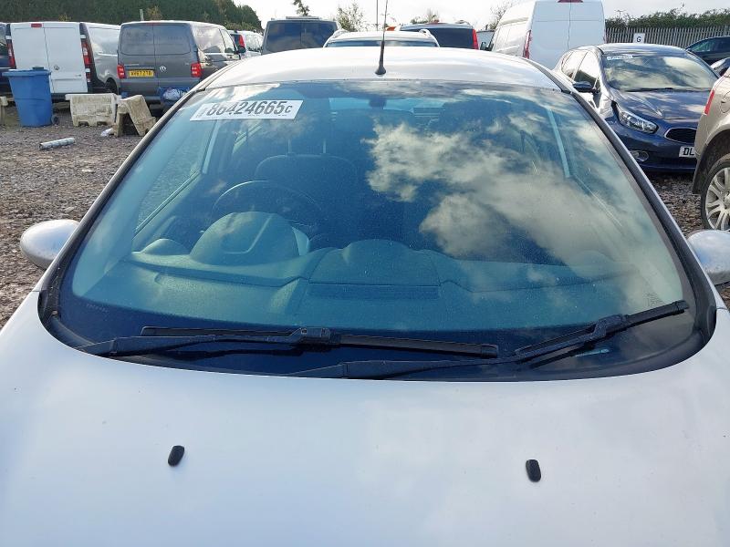 2009 FORD FIESTA 1.4 ZETEC 5DR