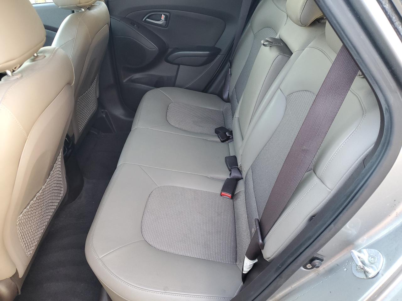 2015 Hyundai Tucson Limited VIN: KM8JU3AG7FU073353 Lot: 84985105