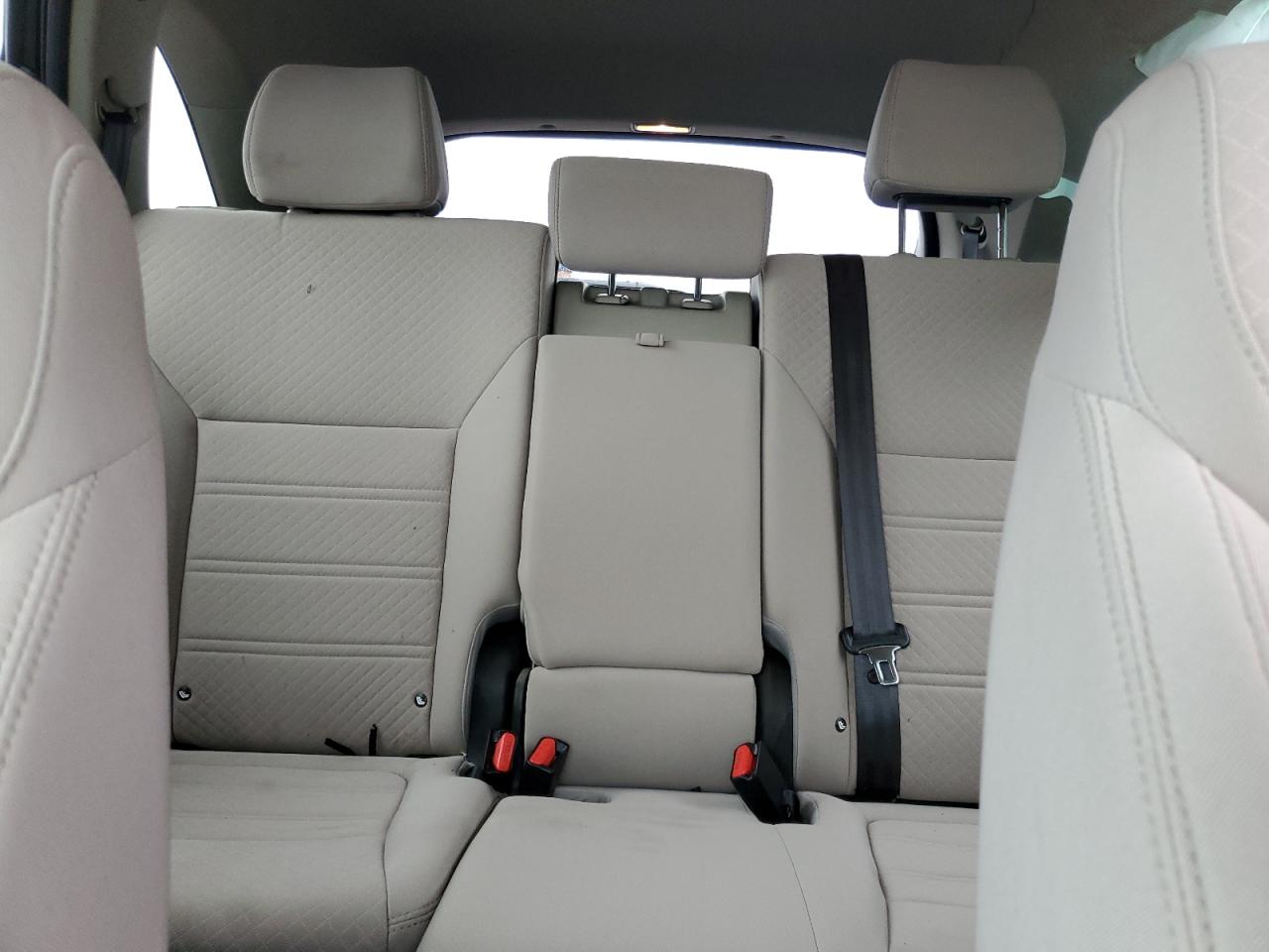 2019 Kia Sorento L VIN: 5XYPG4A36KG451358 Lot: 82227255