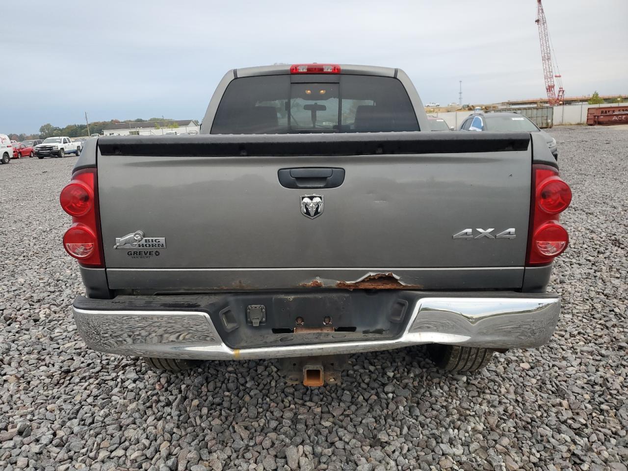 2008 Dodge Ram 1500 St VIN: 1D7HU18228S618882 Lot: 82392145