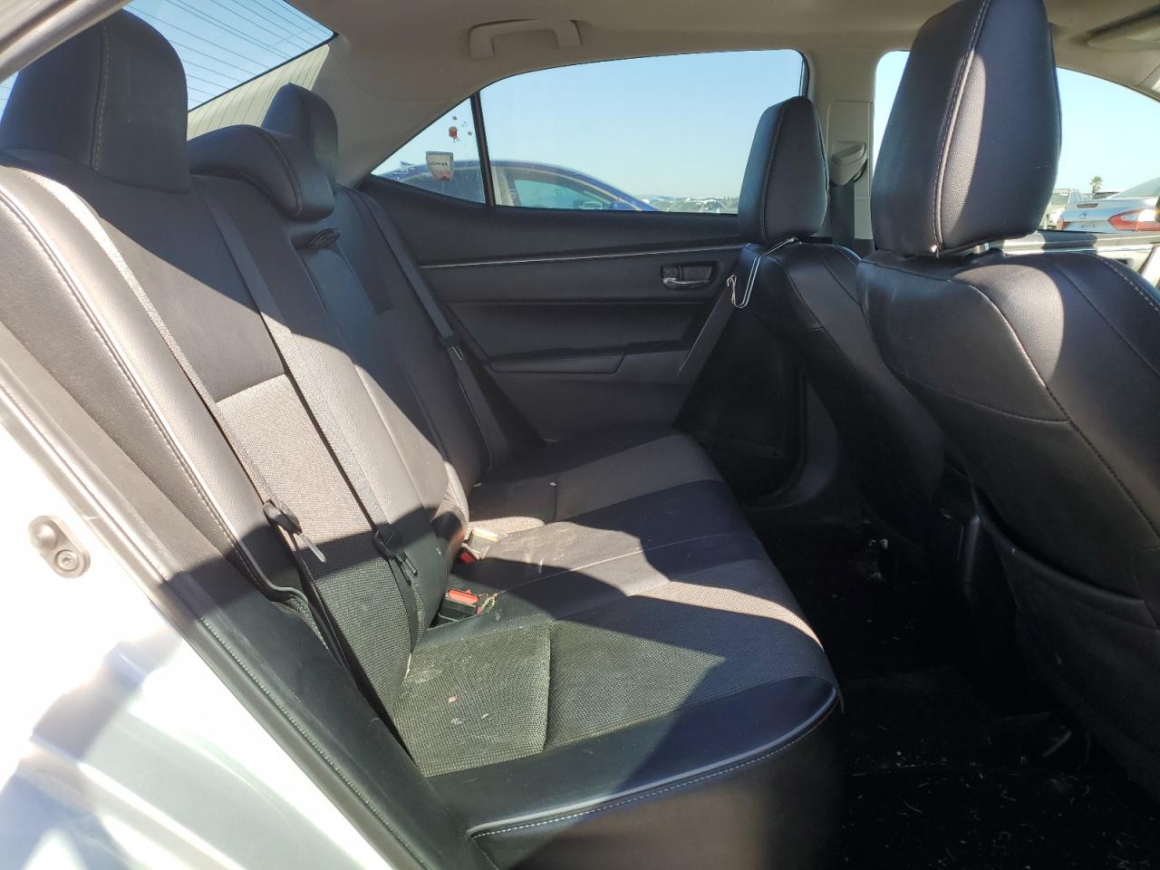 2016 Toyota Corolla L VIN: 2T1BURHE2GC715329 Lot: 84998225