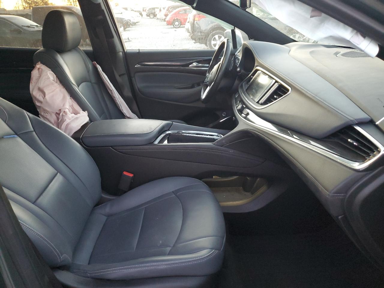 2022 Buick Enclave Premium VIN: 5GAEVBKW6NJ183394 Lot: 90487405