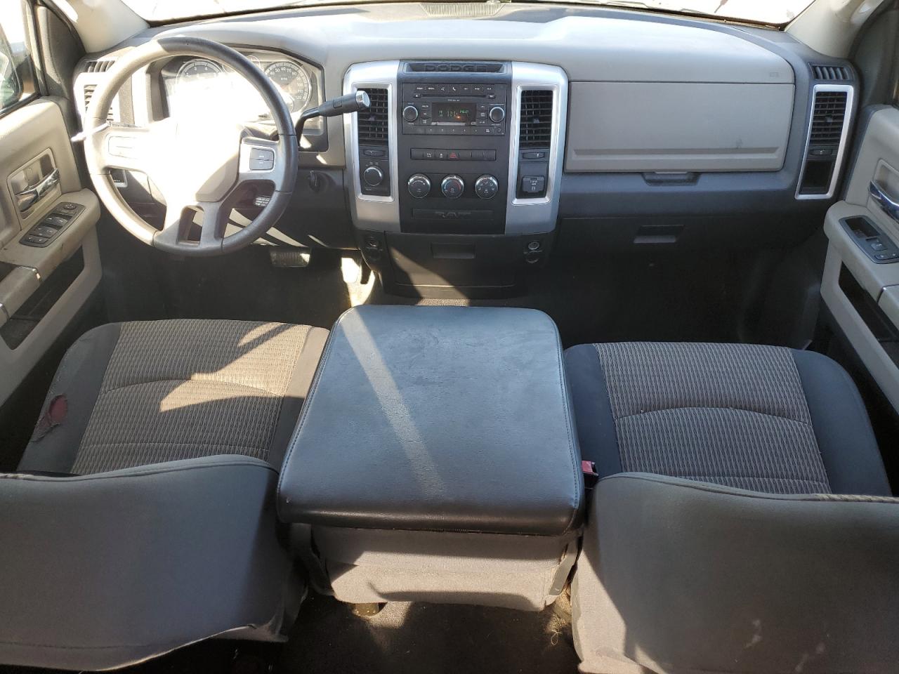 2010 Dodge Ram 1500 VIN: 1D7RV1GP2AS199713 Lot: 86110735