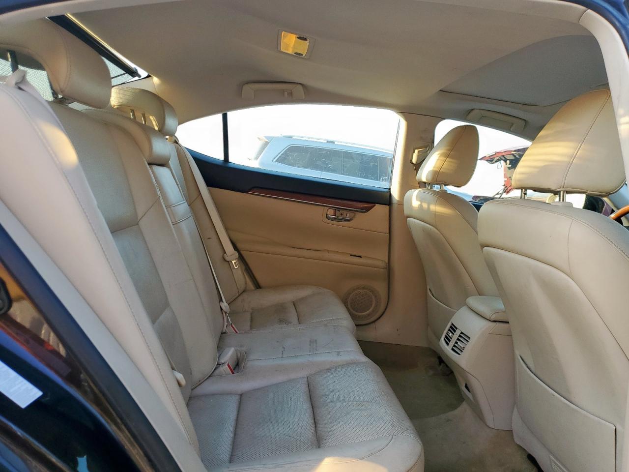 2015 Lexus Es 300H VIN: JTHBW1GG3F2084780 Lot: 85374605