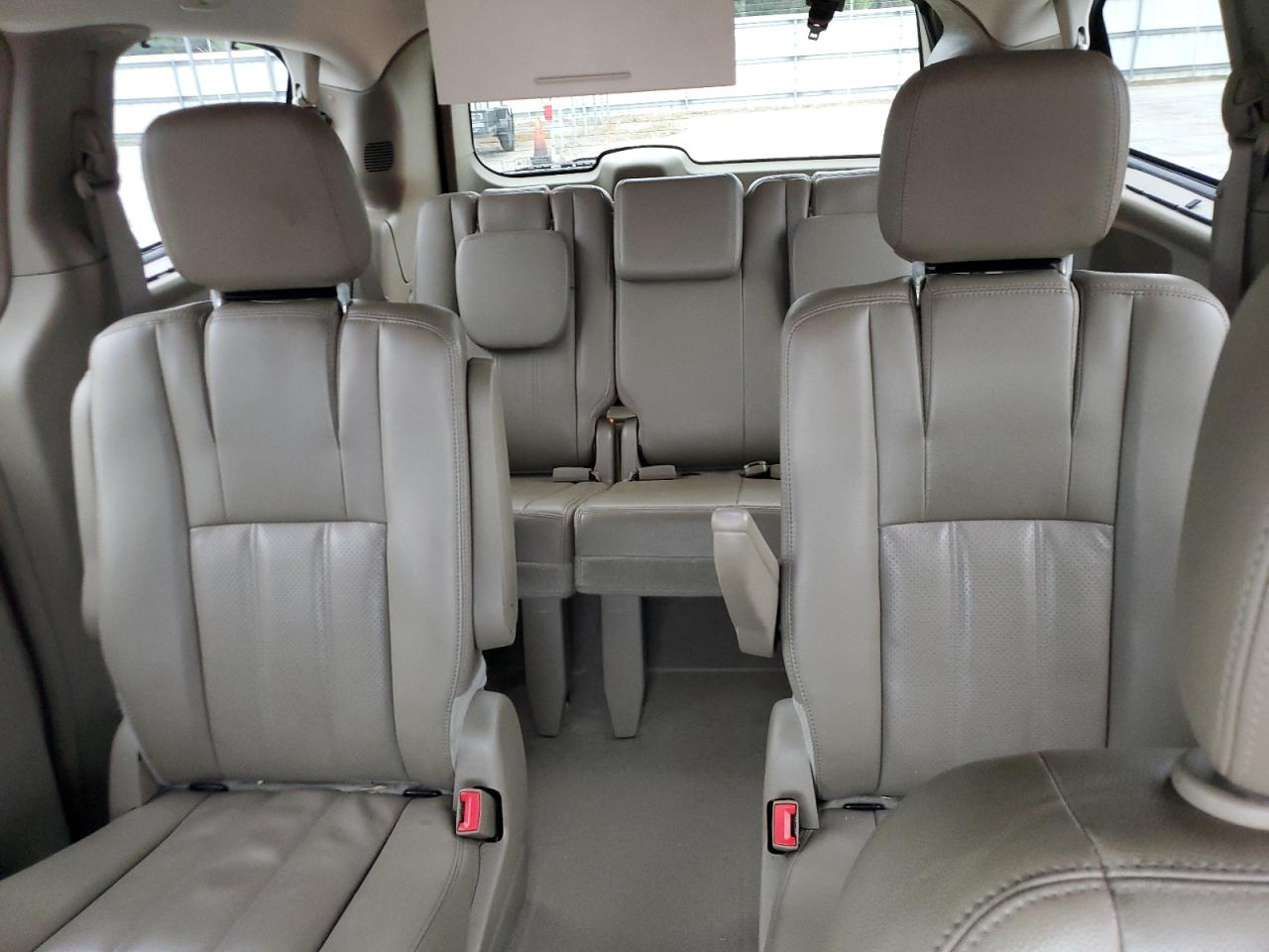 2014 Chrysler Town & Country Touring L VIN: 2C4RC1CG7ER108111 Lot: 86435405