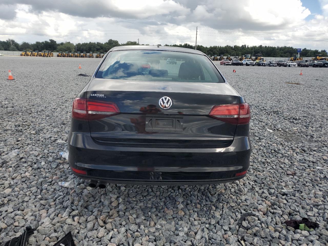 2018 Volkswagen Jetta S VIN: 3VW2B7AJ3JM242098 Lot: 85322755