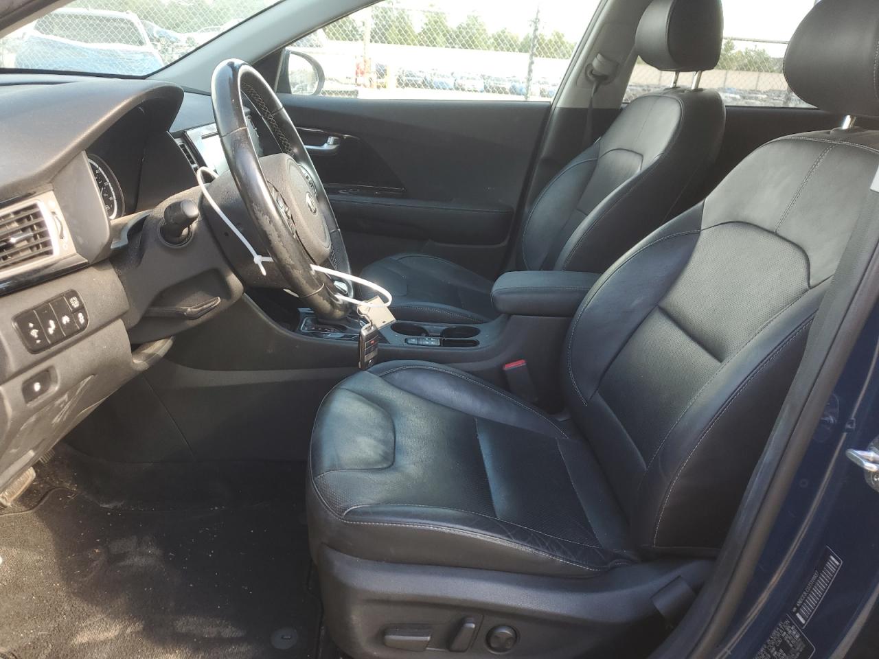 2018 Kia Niro Touring VIN: KNDCE3LC2J5119937 Lot: 81609625