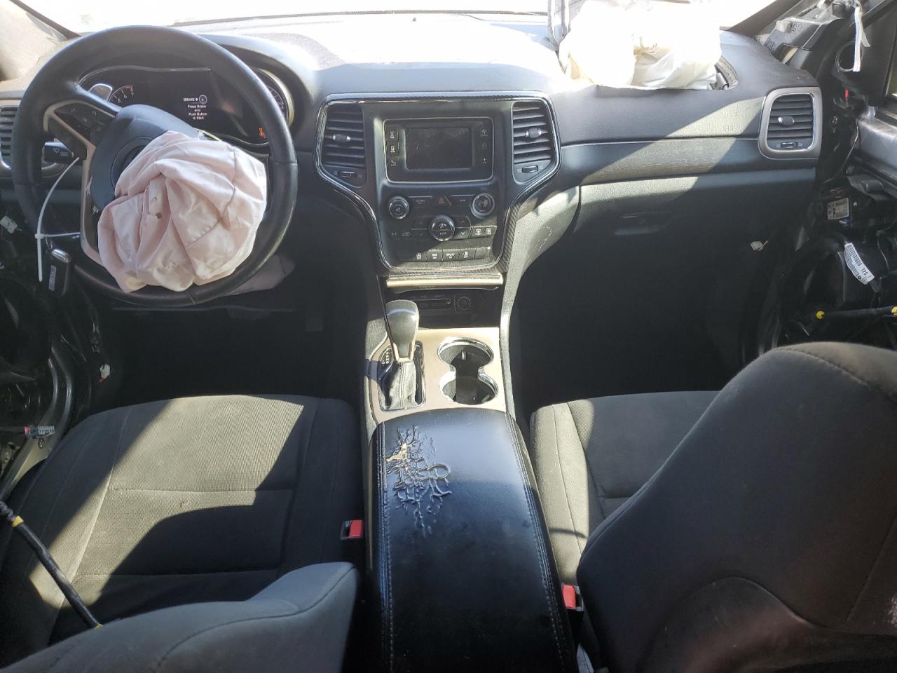 2016 Jeep Grand Cherokee Laredo VIN: 1C4RJFAG3GC363811 Lot: 81107325