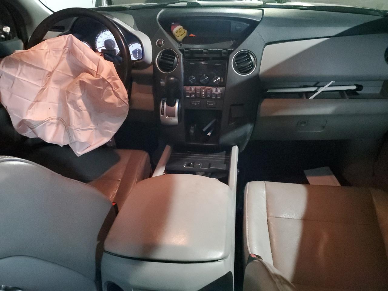 2011 Honda Pilot Exl VIN: 032402 Lot: 85381545