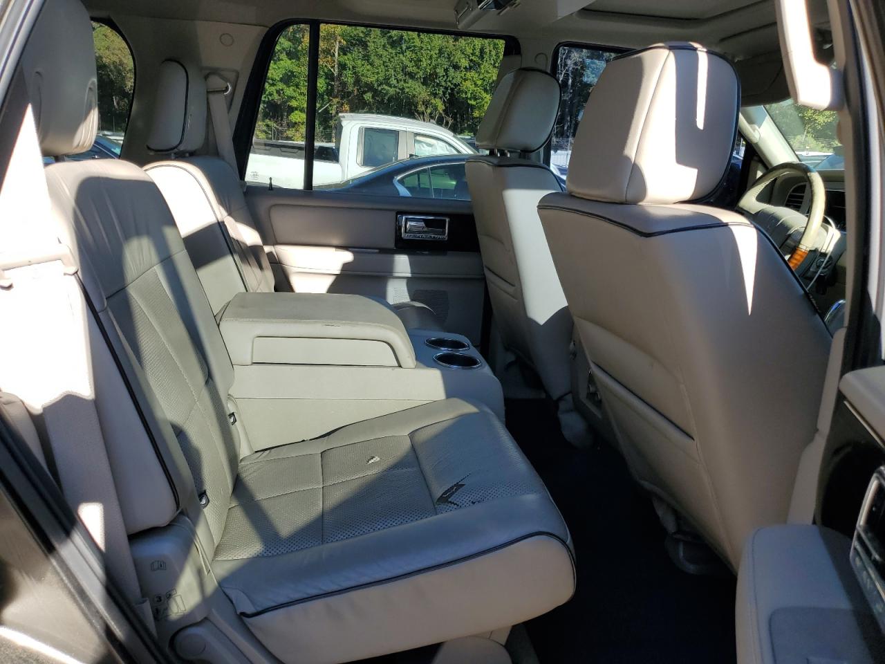 2008 Lincoln Navigator VIN: 5LMFU27508LJ02882 Lot: 86698145