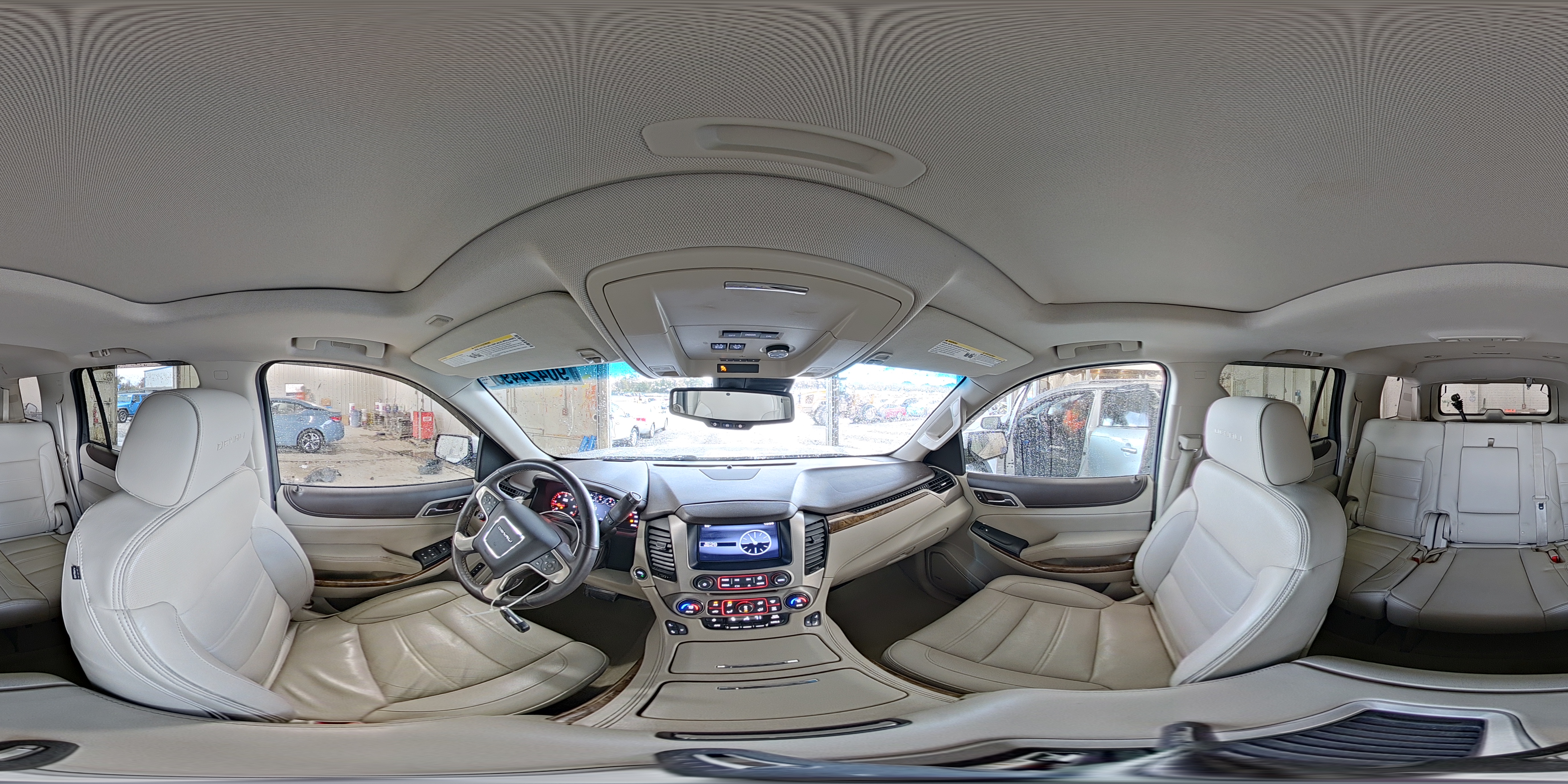 2015 GMC Yukon Denali VIN: 1GKS2CKJ3FR685470 Lot: 90424495