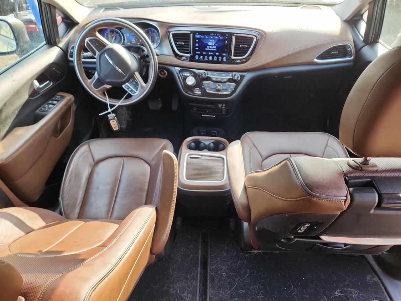 2017 Chrysler Pacifica Limited VIN: 2C4RC1GG8HR531696 Lot: 81576685