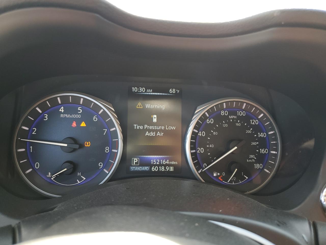 2014 Infiniti Q50 Base VIN: JN1BV7AR1EM704825 Lot: 84902105