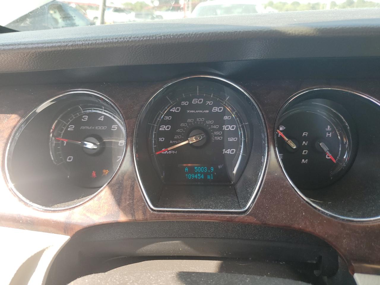 2011 Ford Taurus Sel VIN: 1FAHP2EW0BG182029 Lot: 84625565