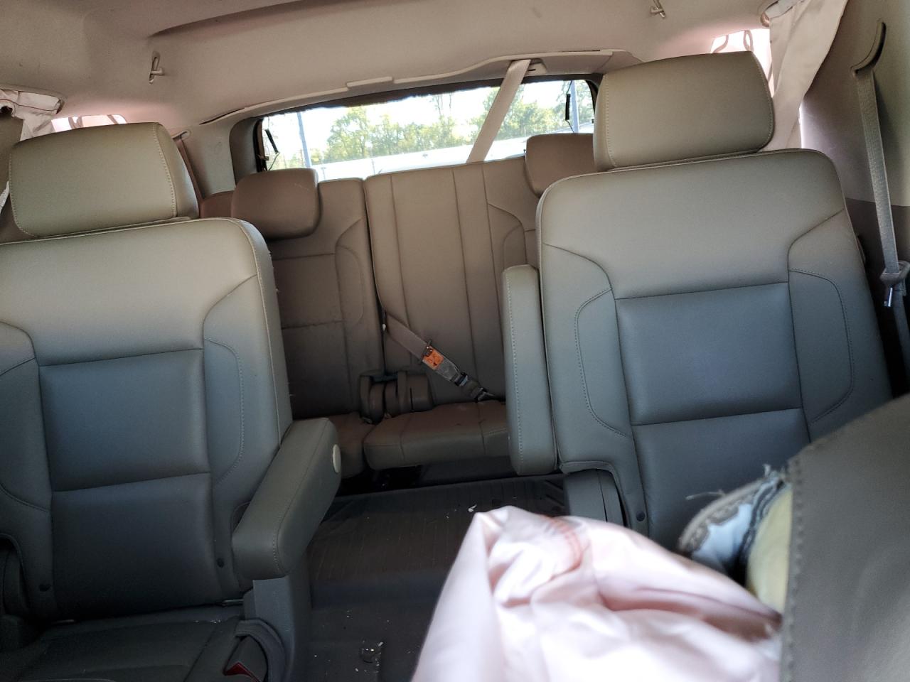 2015 Chevrolet Tahoe C1500 Lt VIN: 1GNSCBKC3FR182906 Lot: 82163125