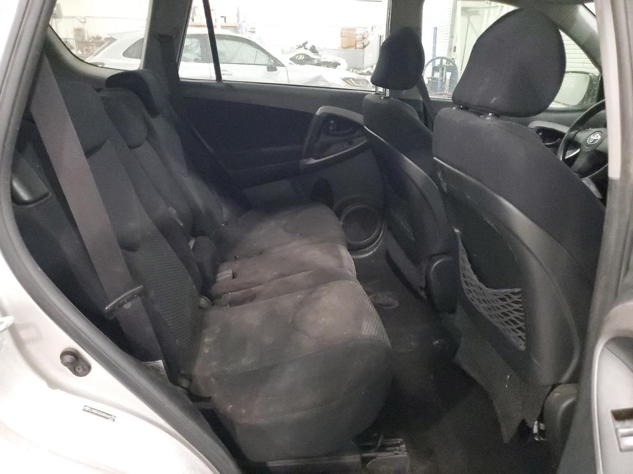 2008 Toyota Rav4 Sport VIN: JTMBK32V385041377 Lot: 82623335