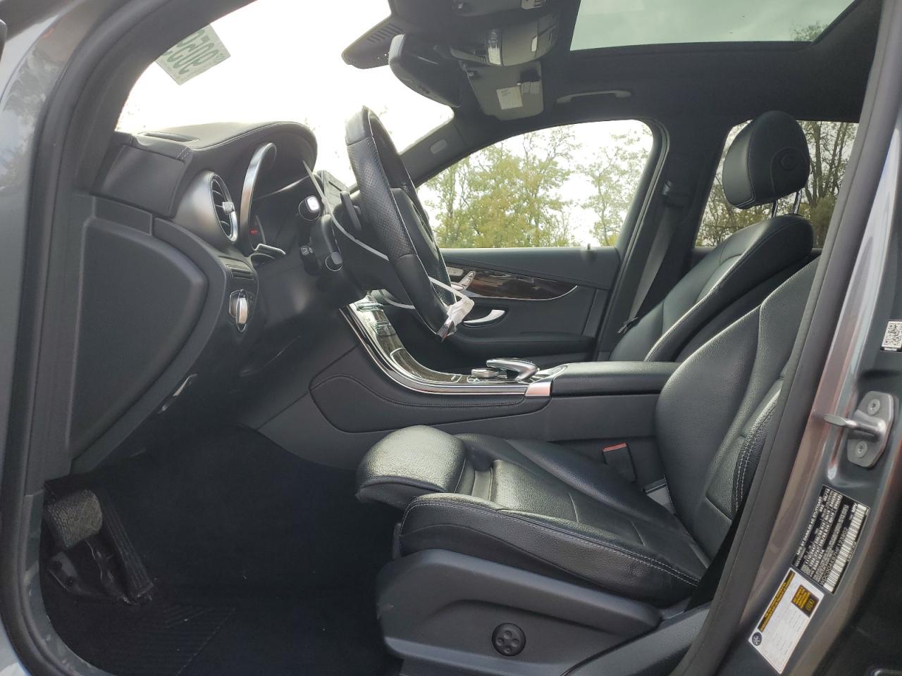 2017 Mercedes-Benz Glc 300 4Matic VIN: WDC0G4KB7HF123802 Lot: 90596245