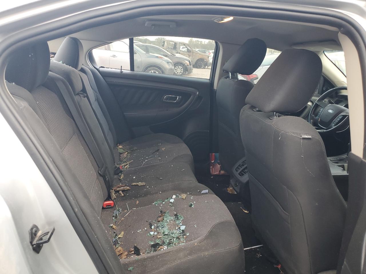 2010 Ford Taurus Sel VIN: 1FAHP2HW8AG121389 Lot: 82199815