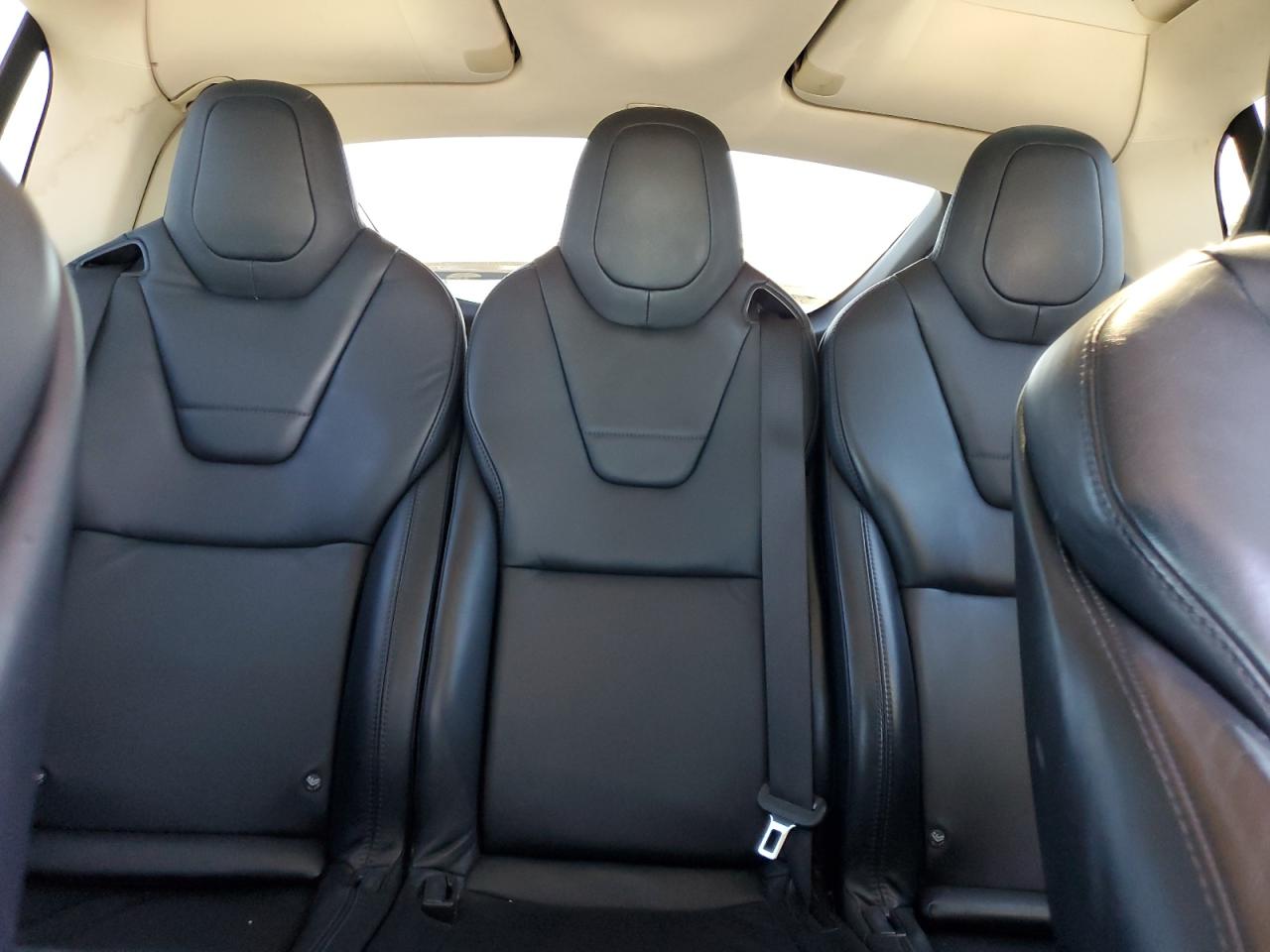 2016 Tesla Model X VIN: 5YJXCAE26GF011778 Lot: 90851955