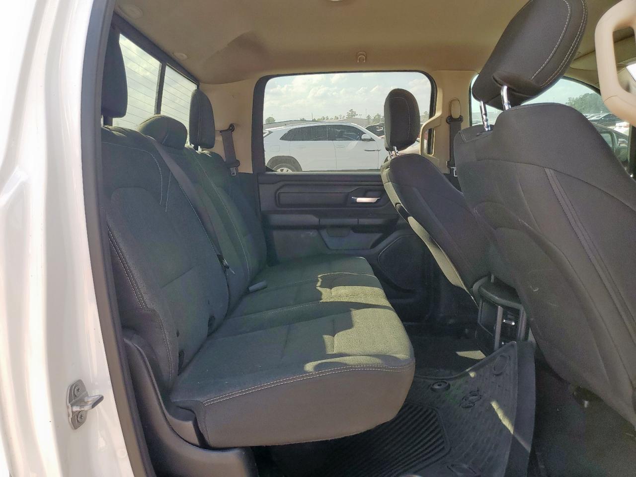 2019 Ram 1500 Tradesman VIN: 1C6RREGT0KN596086 Lot: 86232055