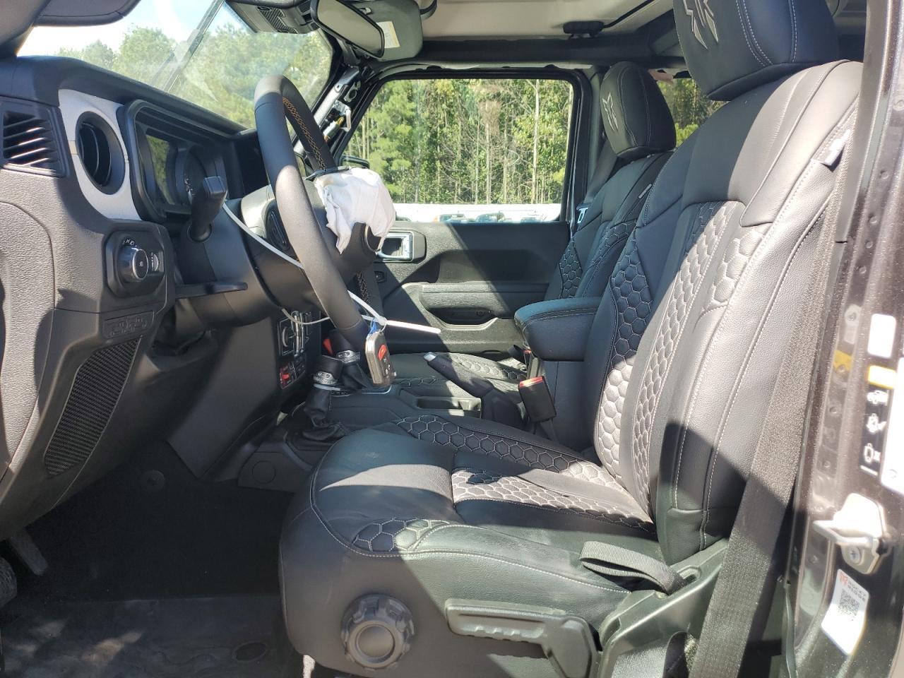 2024 Jeep Wrangler Sport VIN: 1C4PJXDG9RW236765 Lot: 81822375