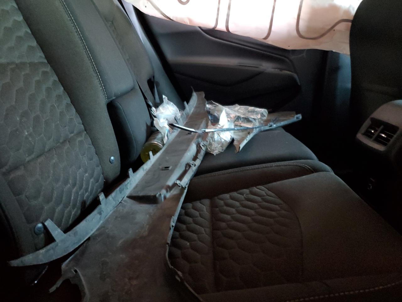 2019 Chevrolet Equinox Lt VIN: 2GNAXKEV8K6129623 Lot: 81923385