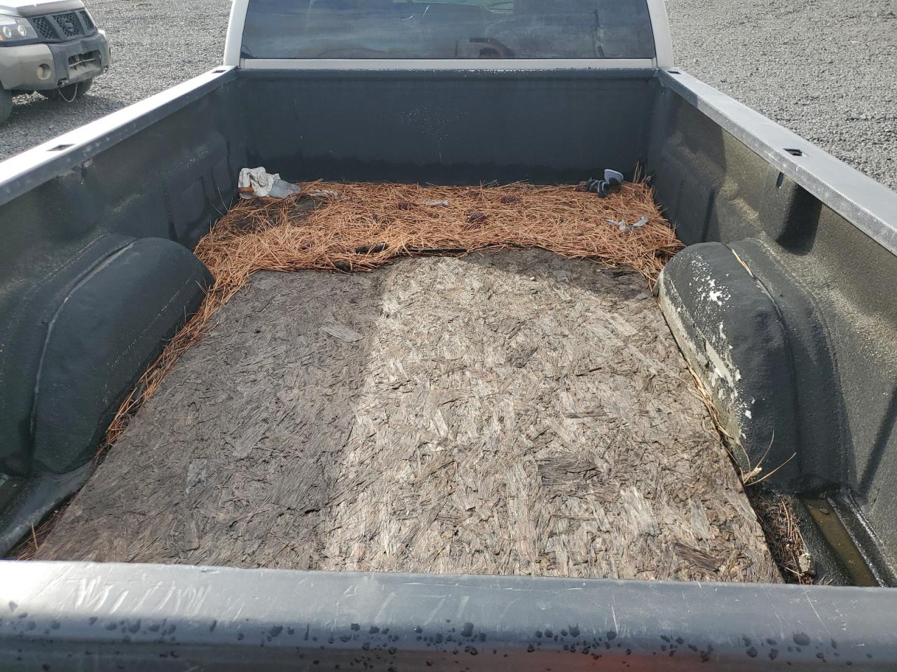 2002 Chevrolet Silverado K3500 VIN: 1GCJK33G62F102282 Lot: 84229485