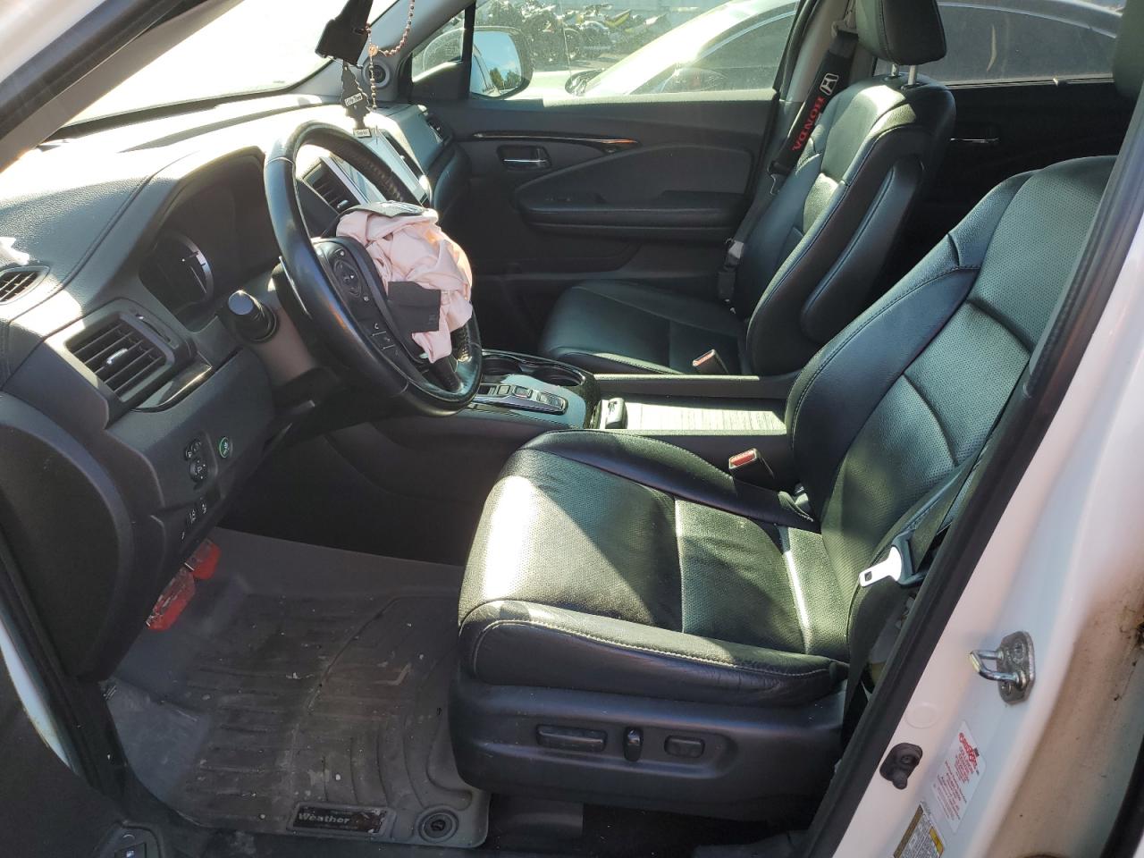 2016 Honda Pilot Touring VIN: 5FNYF6H98GB501186 Lot: 85890575