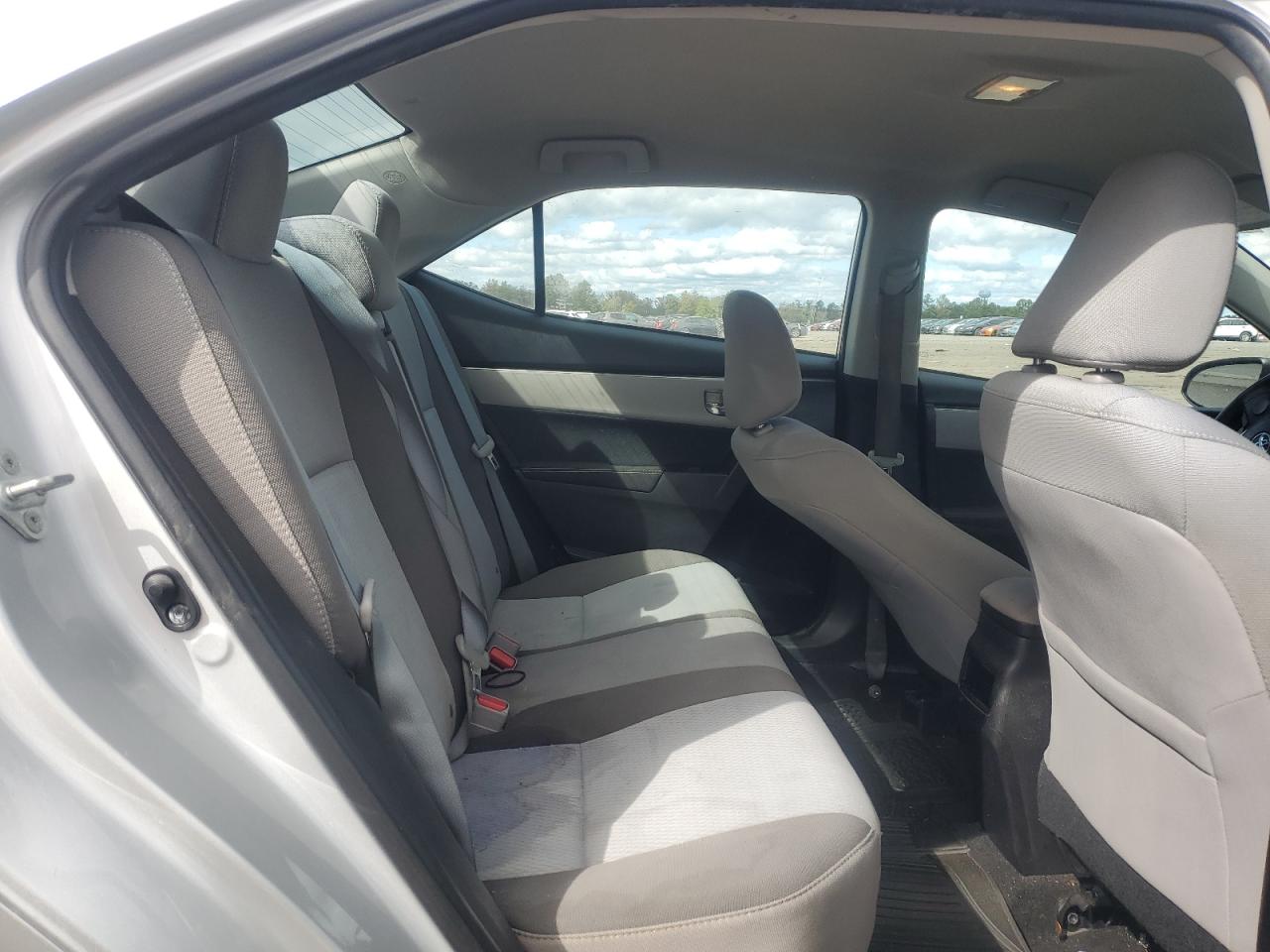 2017 Toyota Corolla L VIN: 5YFBURHE7HP569253 Lot: 82319595