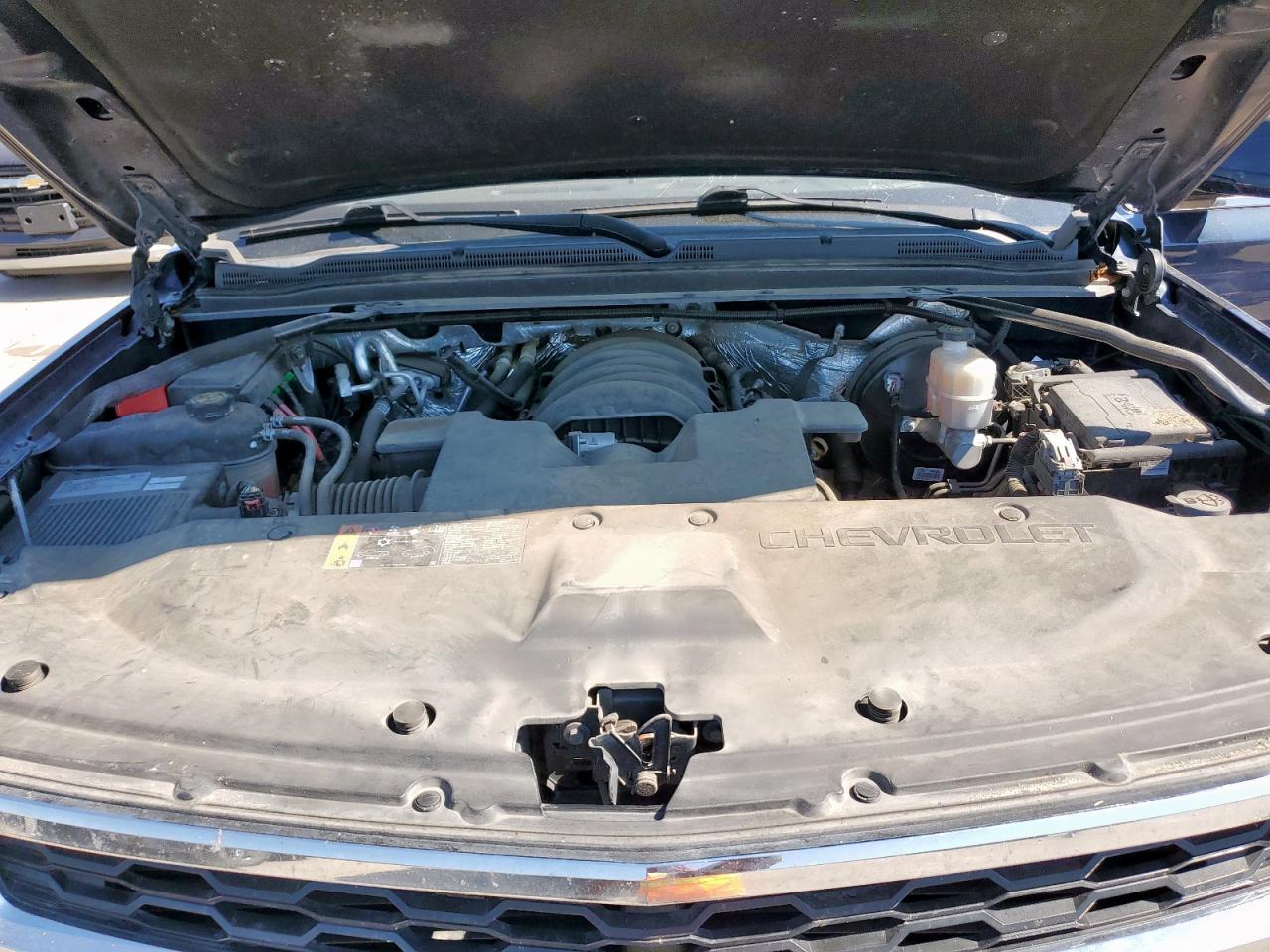 2018 Chevrolet Suburban C1500 Lt VIN: 1GNSCHKC3JR361300 Lot: 86271905