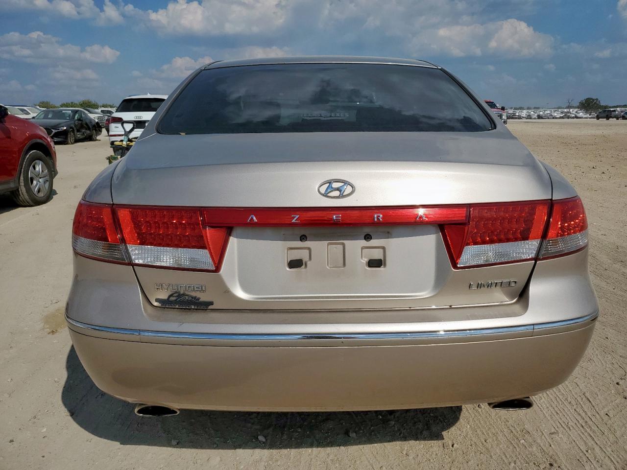 2007 Hyundai Azera Se VIN: KMHFC46F87A181692 Lot: 85298895