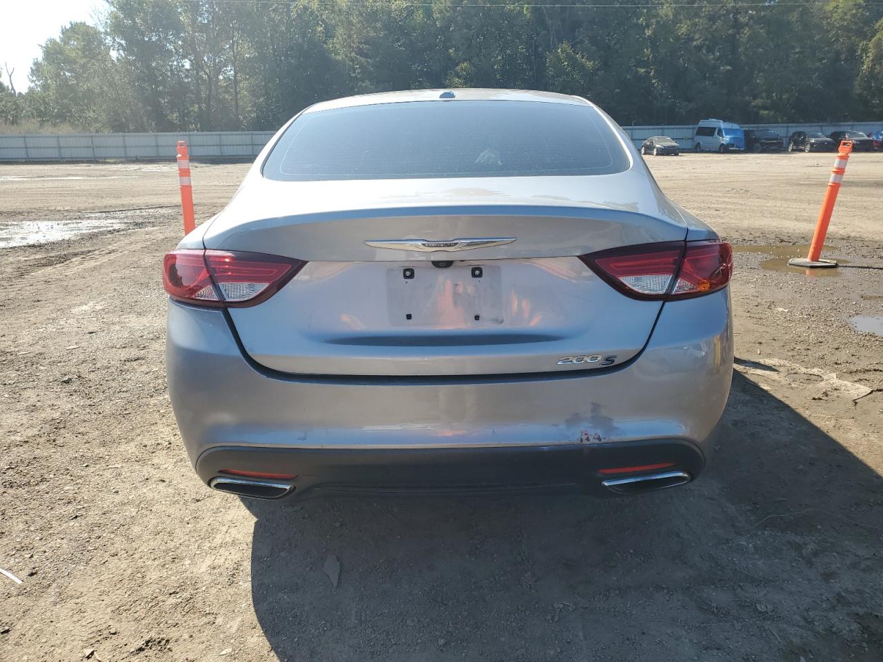 2015 Chrysler 200 S VIN: 1C3CCCBB8FN650943 Lot: 85740665