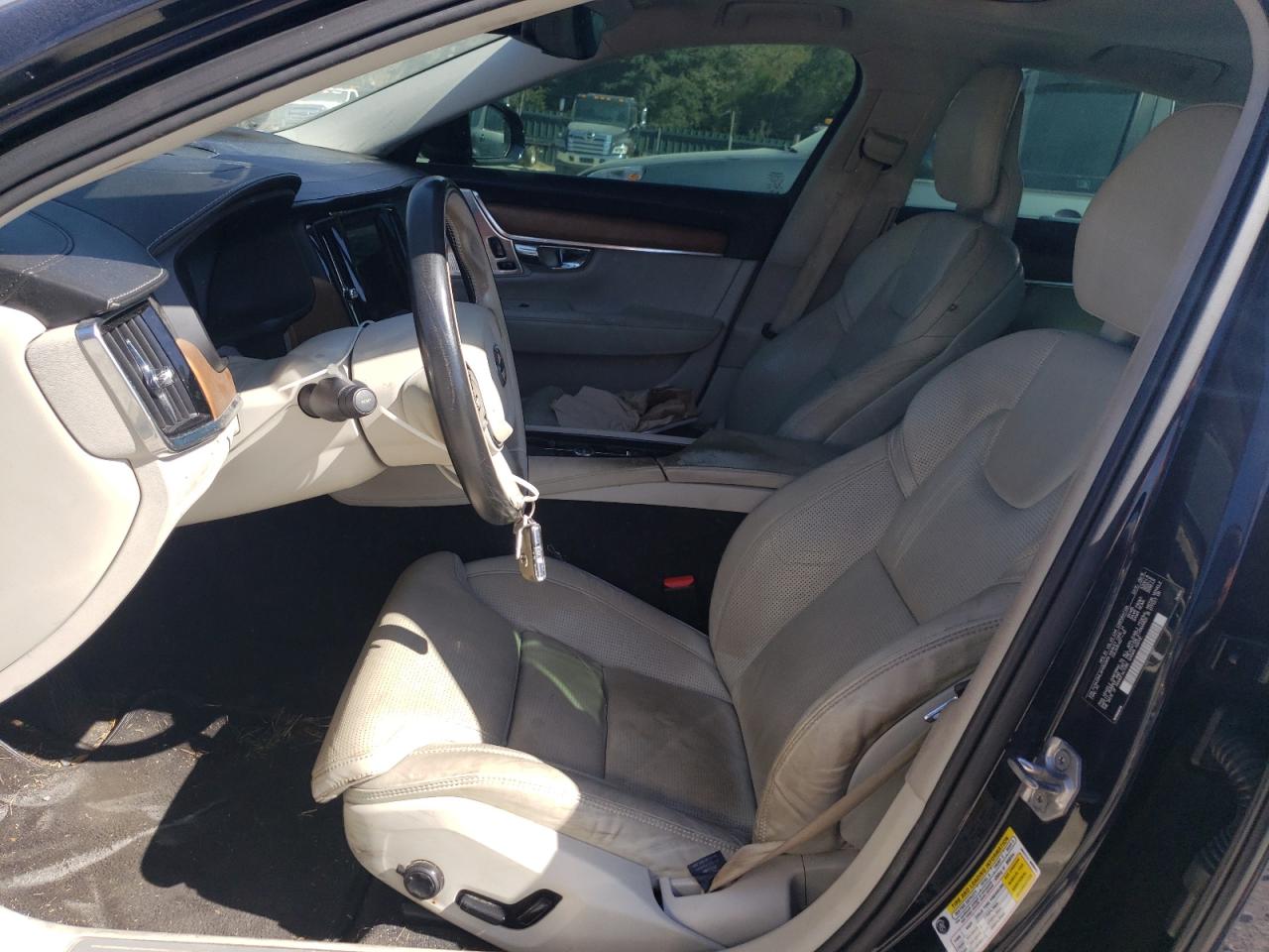 2017 Volvo S90 T6 Inscription VIN: YV1A22MLXH1000909 Lot: 86530605