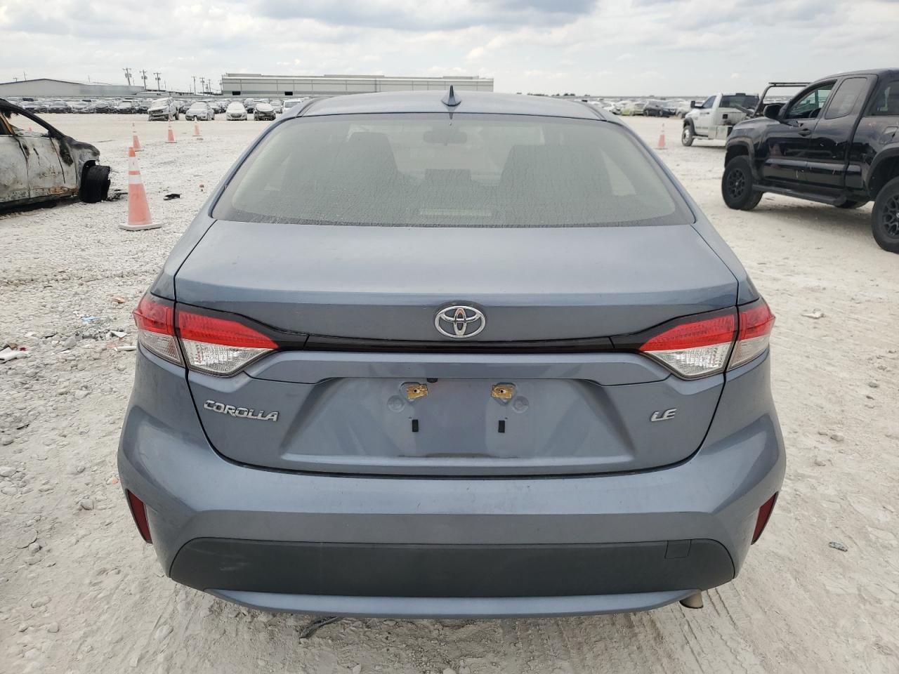 2020 Toyota Corolla Le VIN: JTDEPRAE3LJ061227 Lot: 87079305