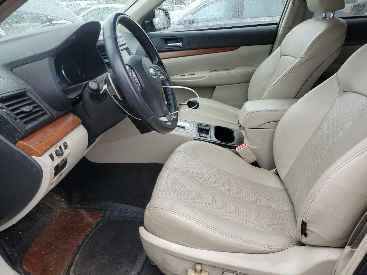 2014 Subaru Outback 2.5I Limited VIN: 4S4BRBLC2E3247134 Lot: 82466505