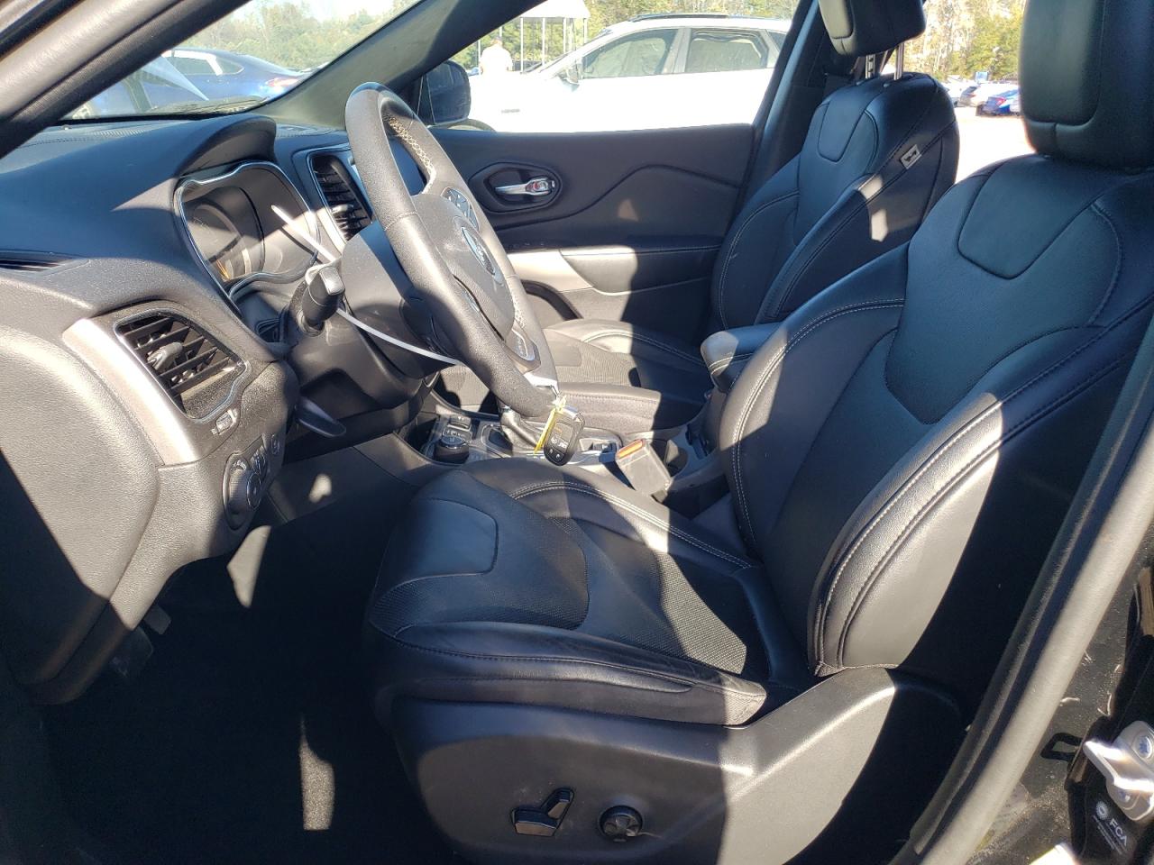 2021 Jeep Cherokee Latitude Lux VIN: 1C4PJMMX8MD235240 Lot: 87434665