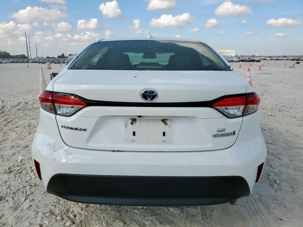 2024 Toyota Corolla Le VIN: JTDBCMFEXR3048224 Lot: 84775625