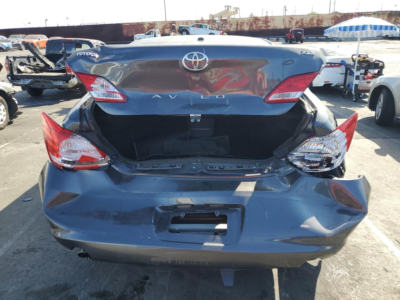 2010 Toyota Avalon Xl VIN: 4T1BK3DBXAU368109 Lot: 86250525