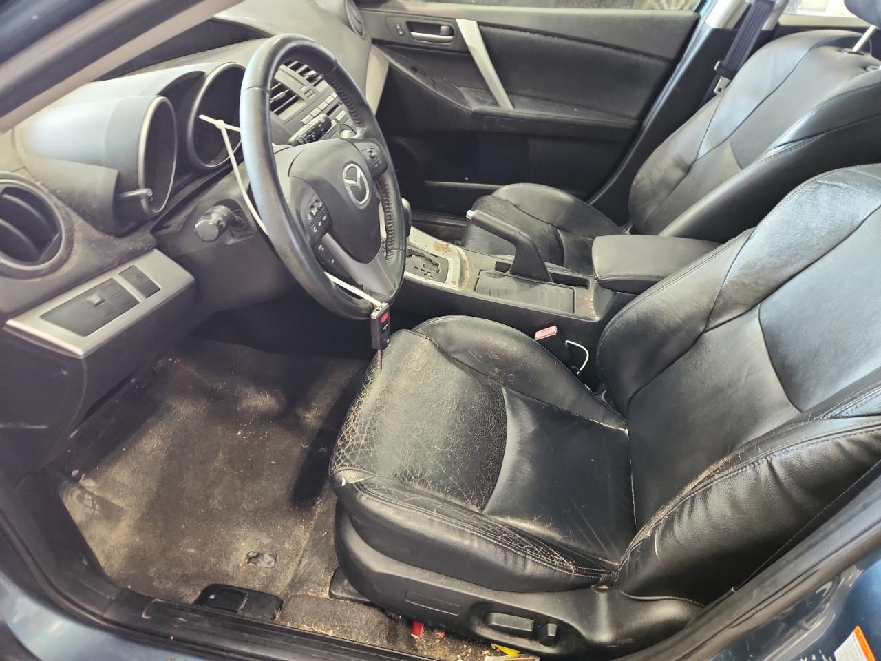 2011 Mazda 3 S VIN: JM1BL1M57B1383377 Lot: 85710905