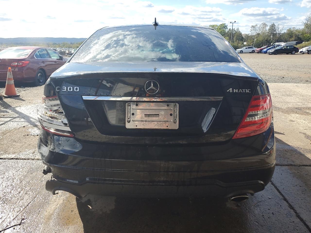 2014 Mercedes-Benz C 300 4Matic VIN: WDDGF8AB5EG257154 Lot: 82158355