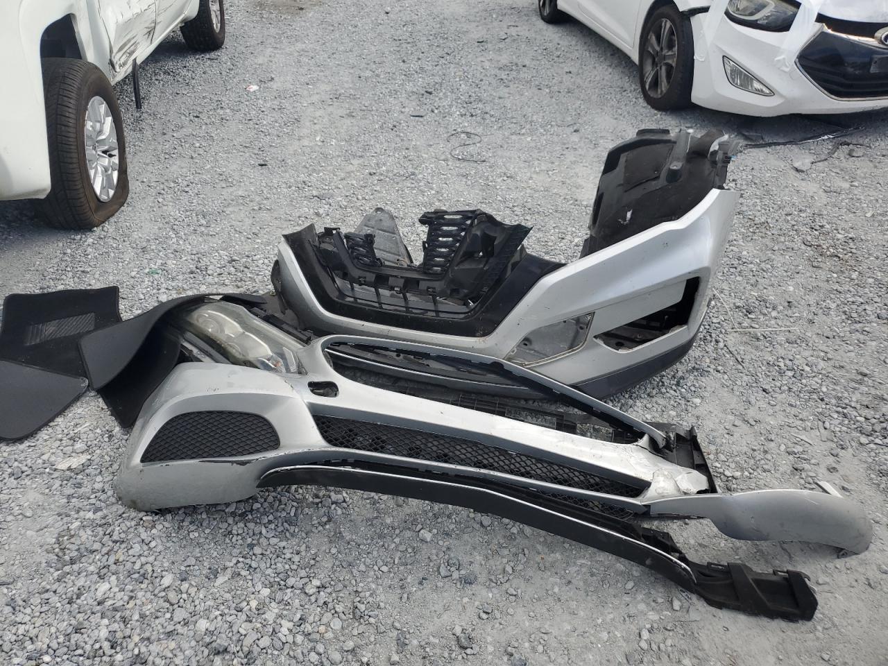 2017 Nissan Rogue S VIN: JN8AT2MT1HW404160 Lot: 85777055