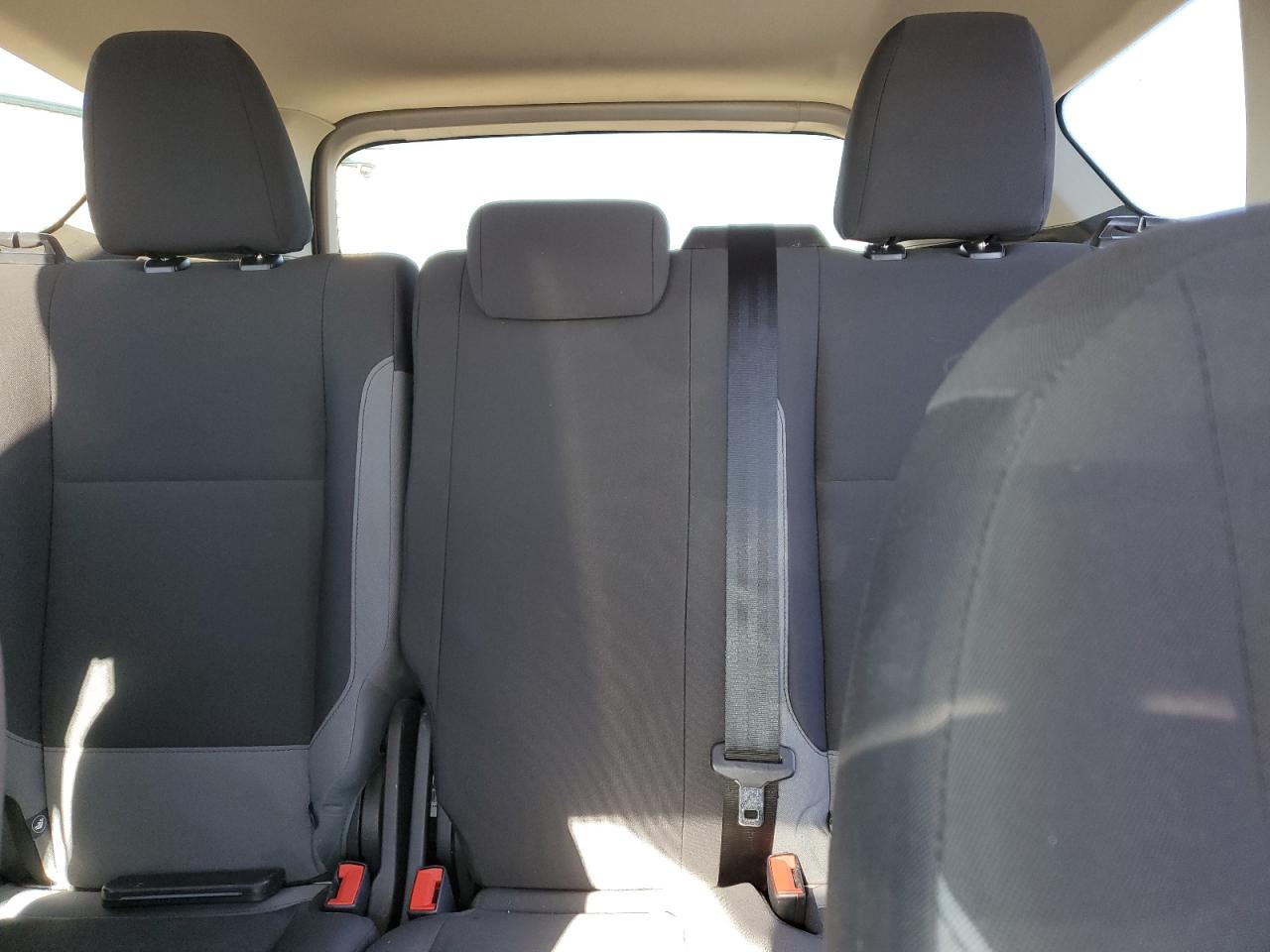 2014 Ford Escape S VIN: 1FMCU0F77EUC25727 Lot: 85938535